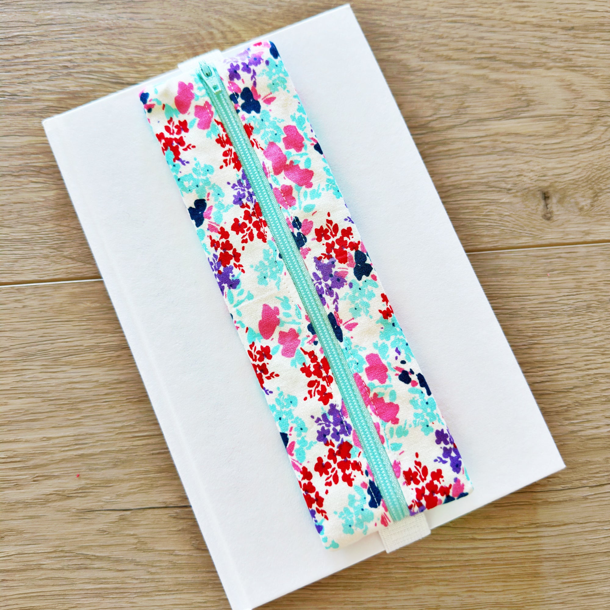Paint Floral B Large Book Band