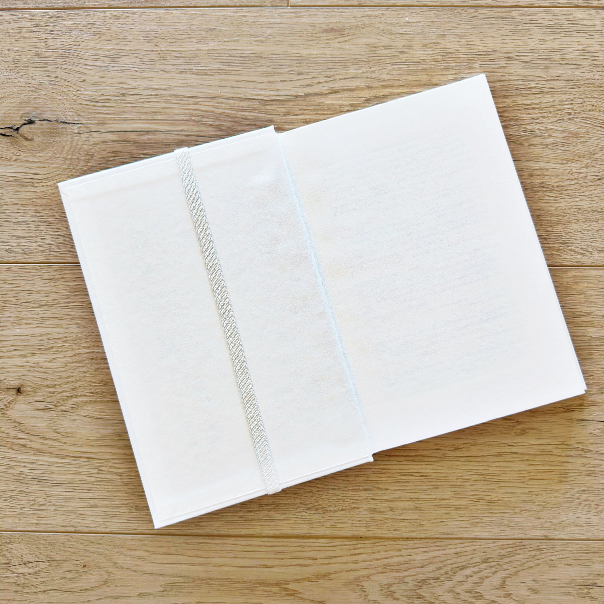 Black & White Book Band | Large