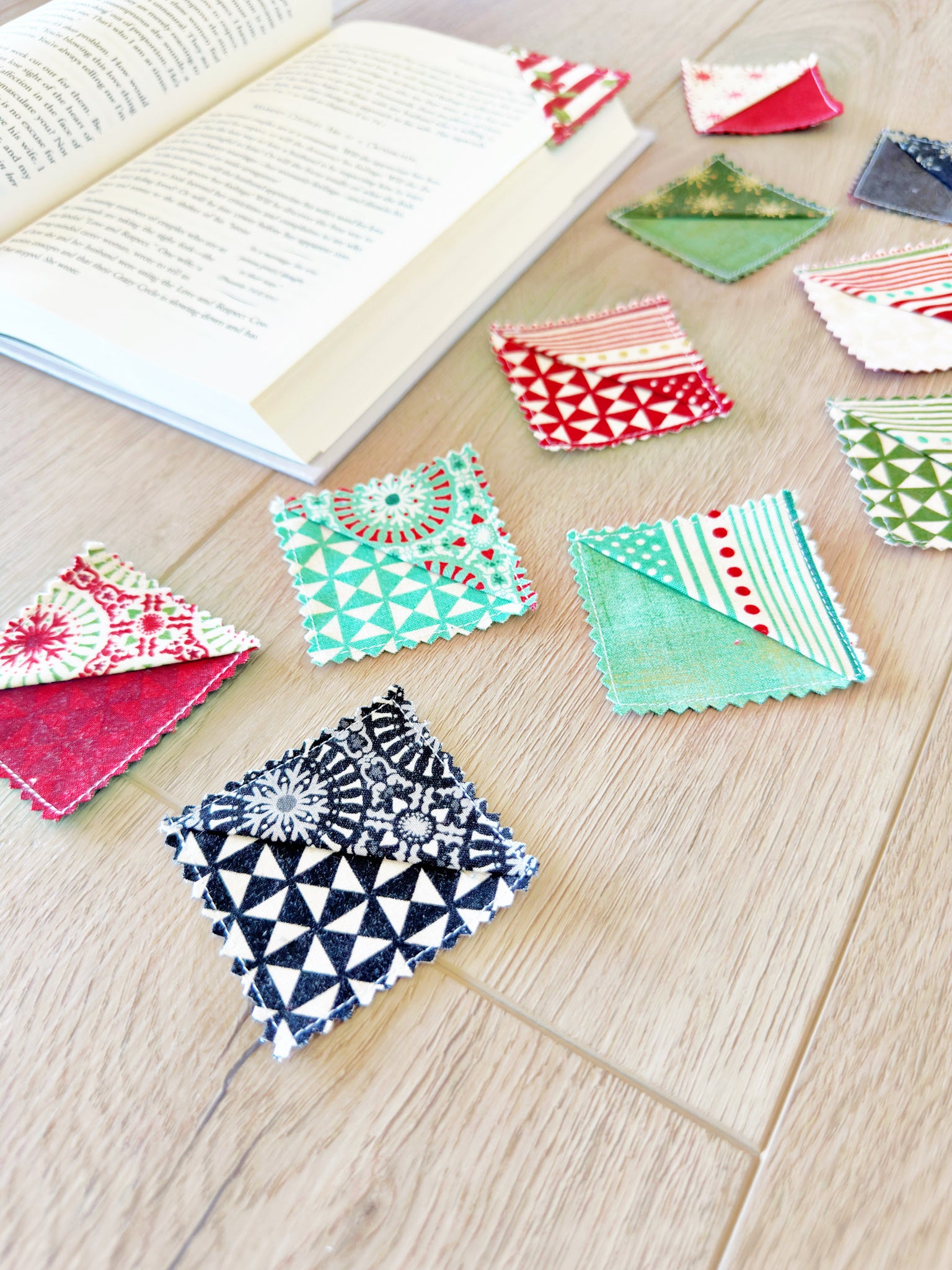 Christmas Book Marks