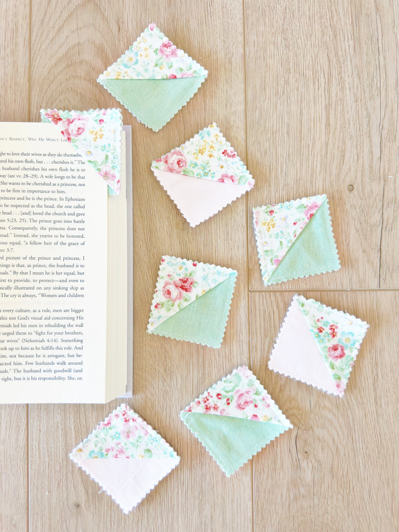 Green Floral Book Marks