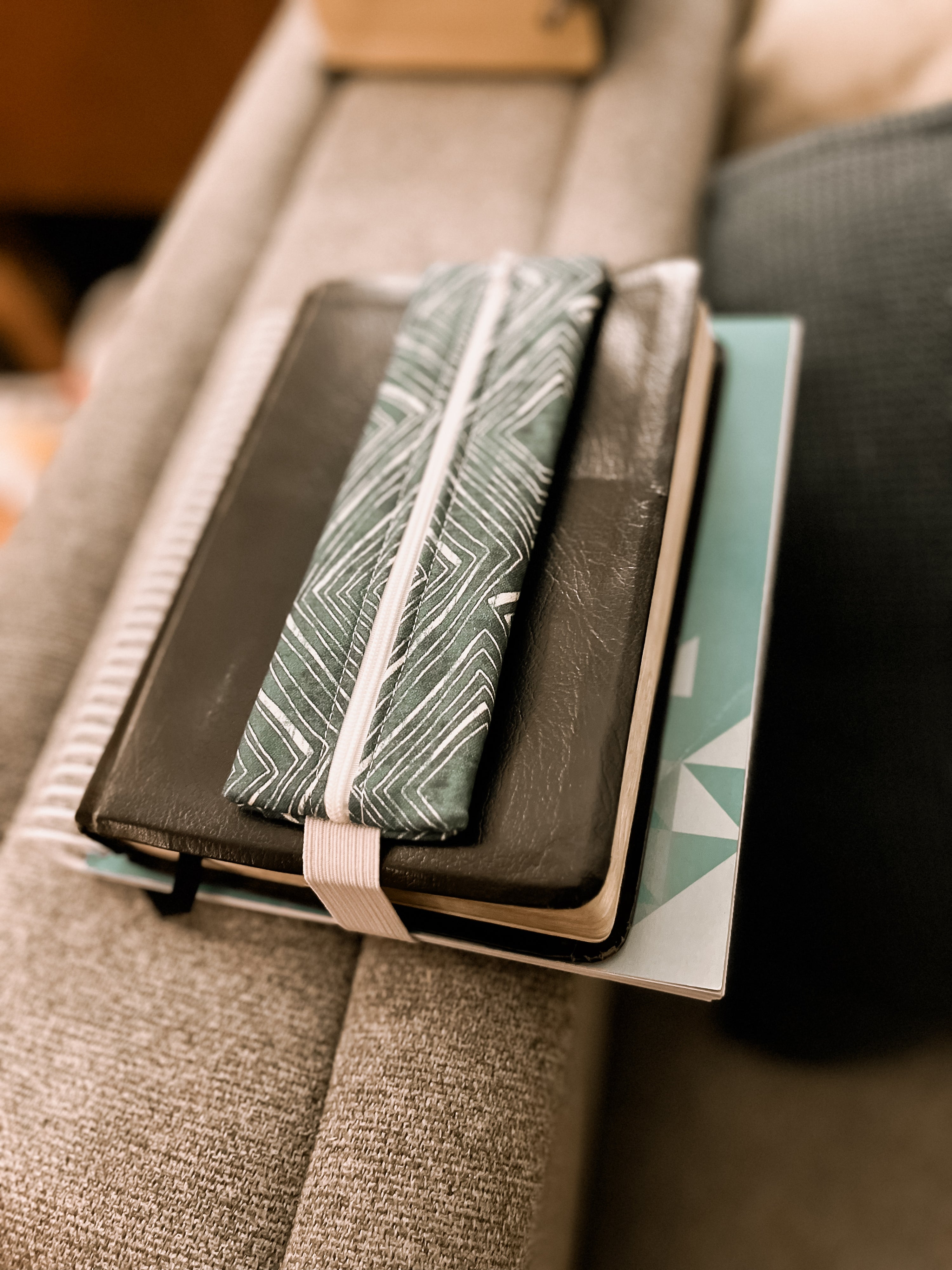 Teal Book Band | Large